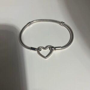 Pandora heart bracelet